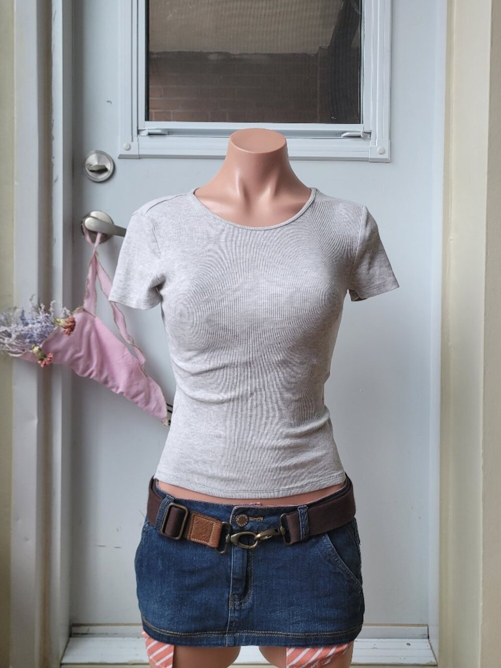 H&M Grey Ribbed Slim Fit Short Sleeve T-shirts